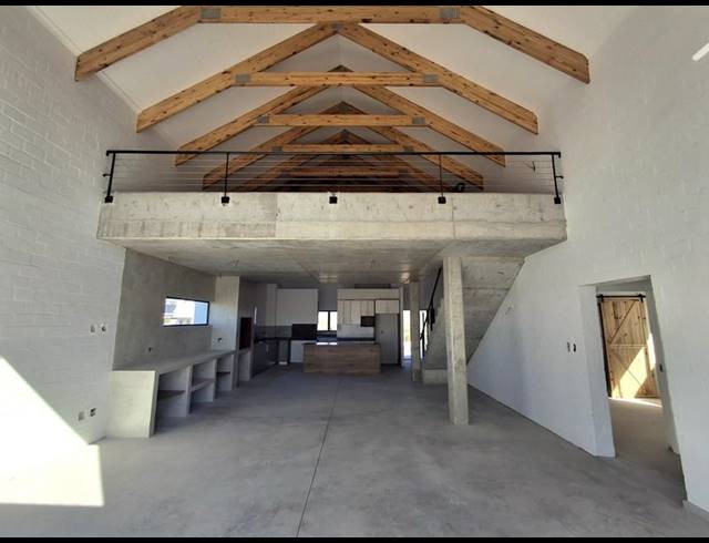 2 BEDROOM HOUSE FOR SALE IN BRITANNIA BAY